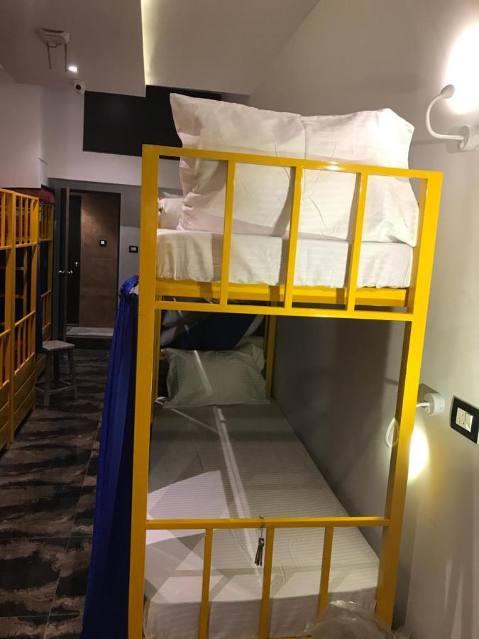 Mango Dormitory Мумбаи Экстерьер фото
